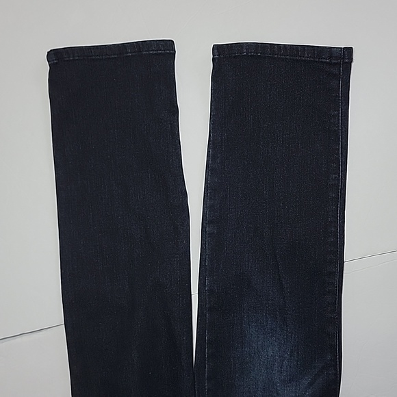 Democracy Women's Ab Solution Straight Leg Jeans/Size 2. - Picture 9 of 10